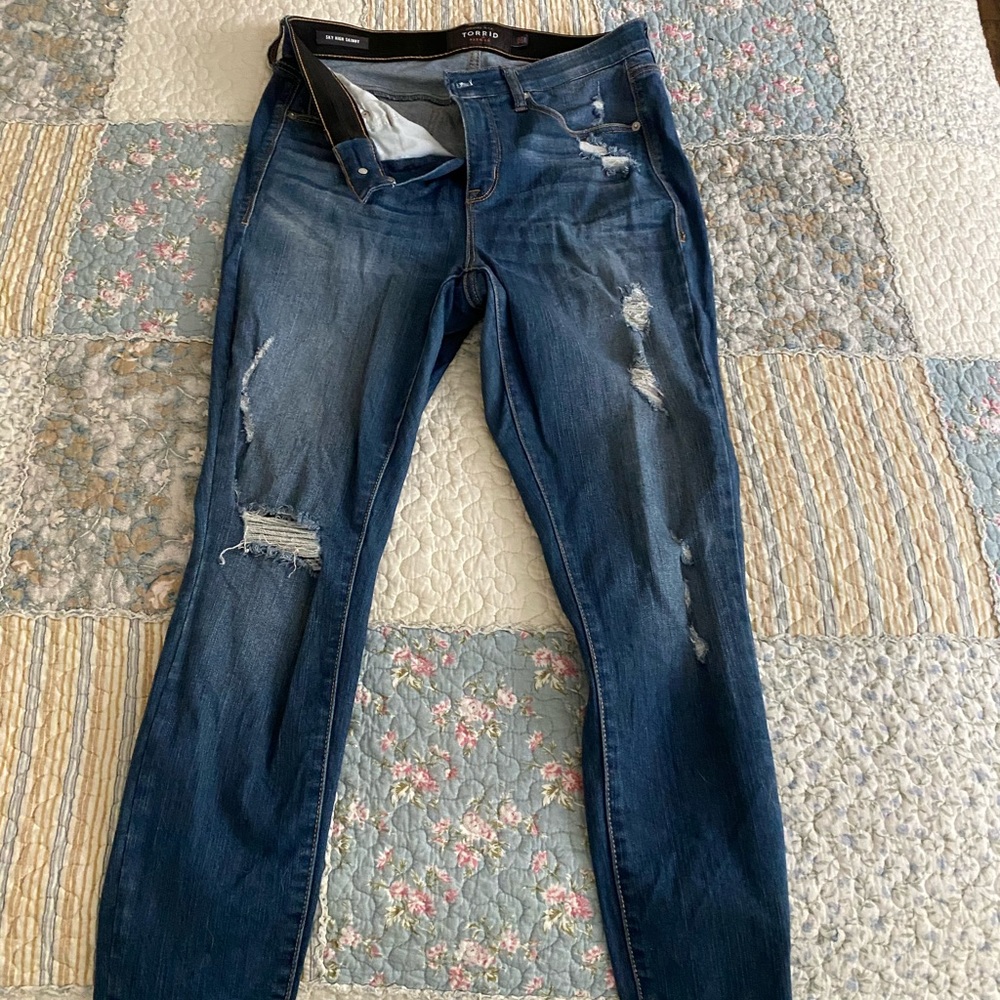 Torrid Sky High skinny